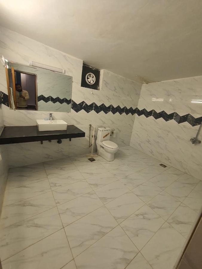 Rose Valet Guest House Islamabad Bagian luar foto